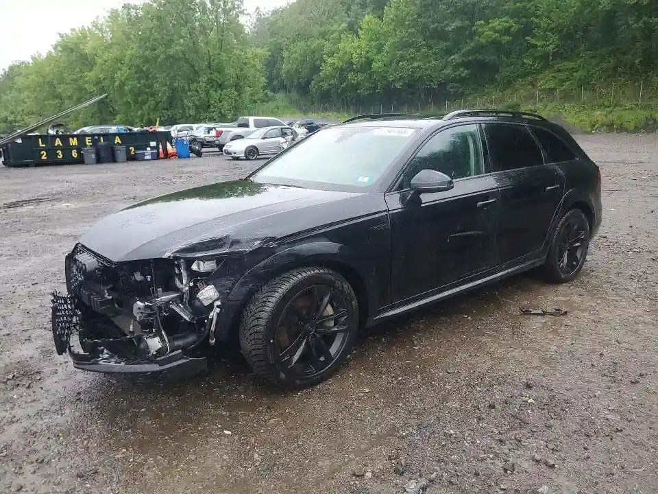 WA19NAF4XJA189898 2018 AUDI A4-0