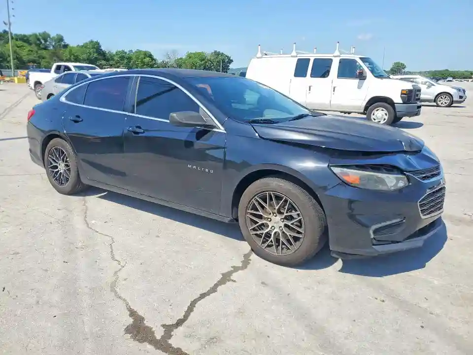 1G1ZE5ST2HF150111 2017 CHEVROLET MALIBU-3