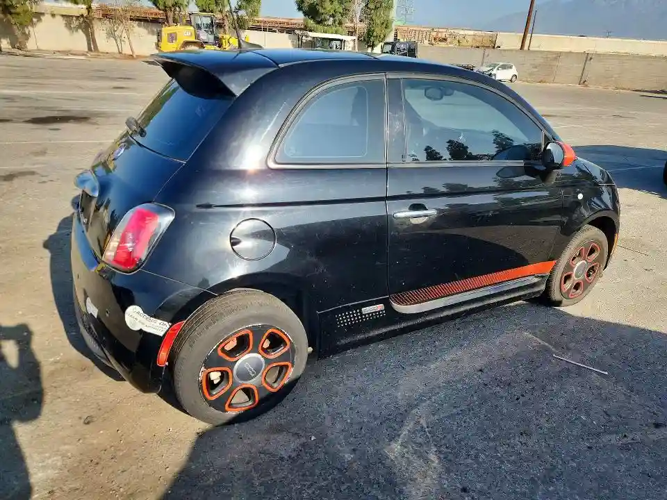 3C3CFFGE9GT173758 2016 FIAT 500-2