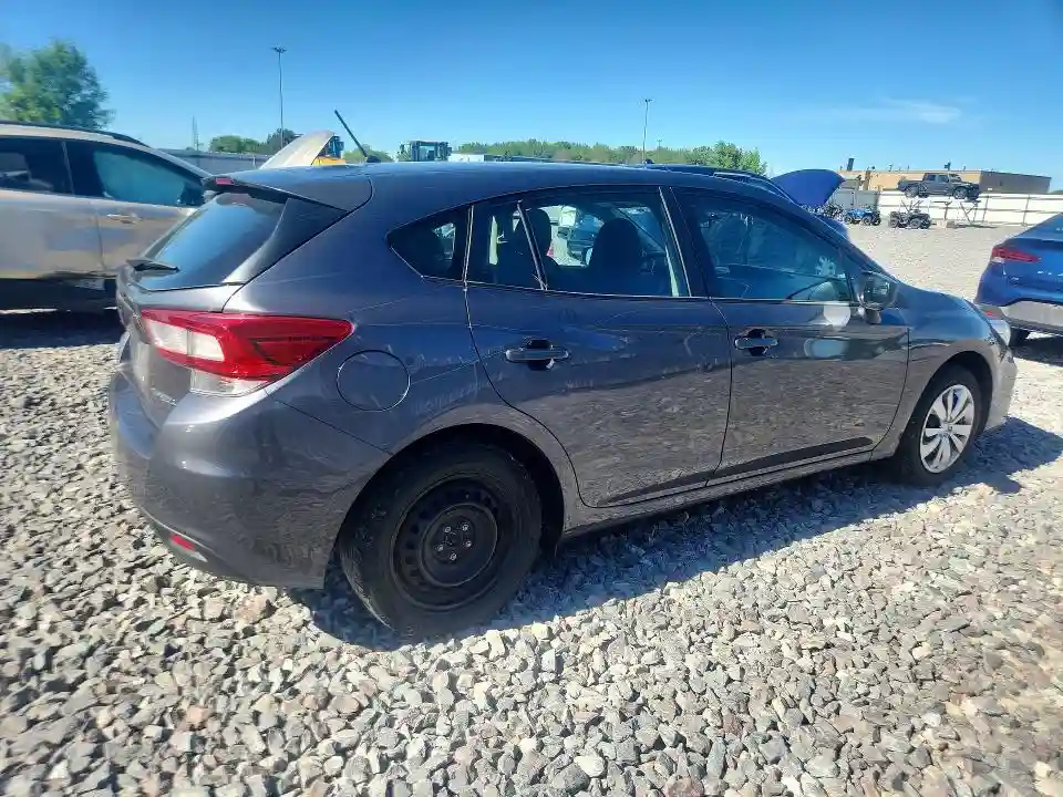 4S3GTAA64J3733974 2018 SUBARU IMPREZA-2