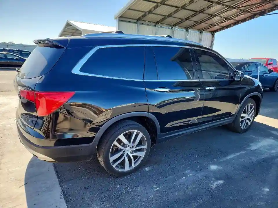 5FNYF6H08HB074241 2017 HONDA PILOT-2