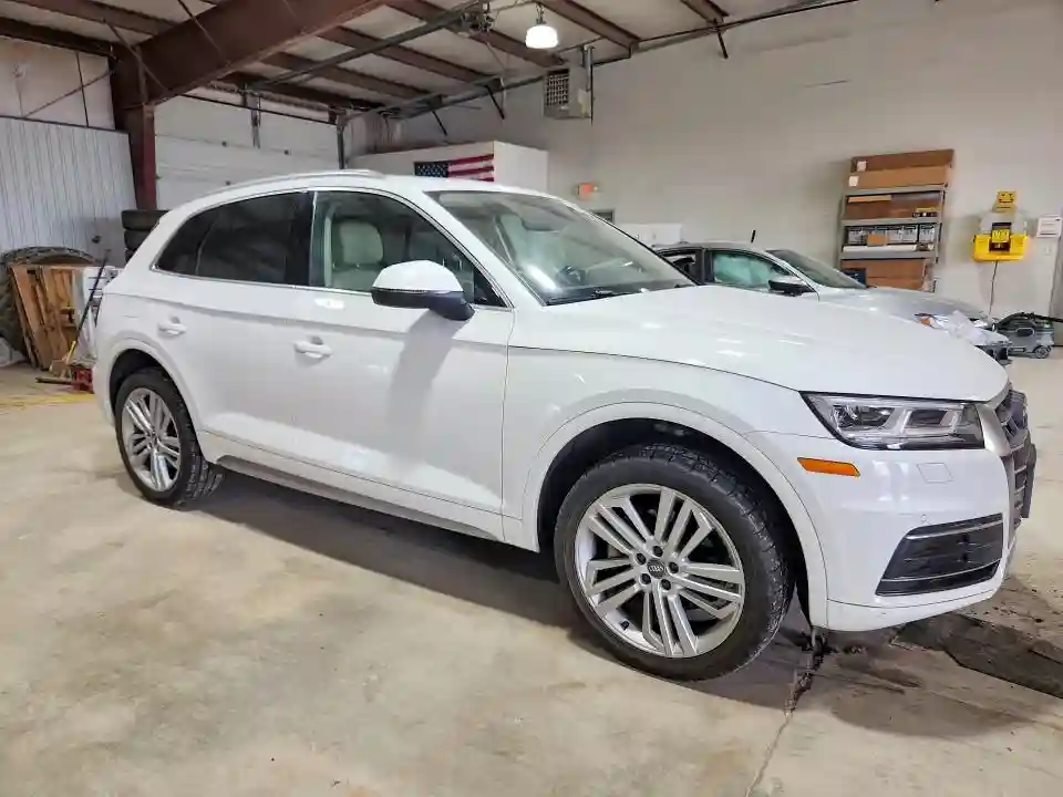 WA1BNAFY0J2010721 2018 AUDI Q5-3