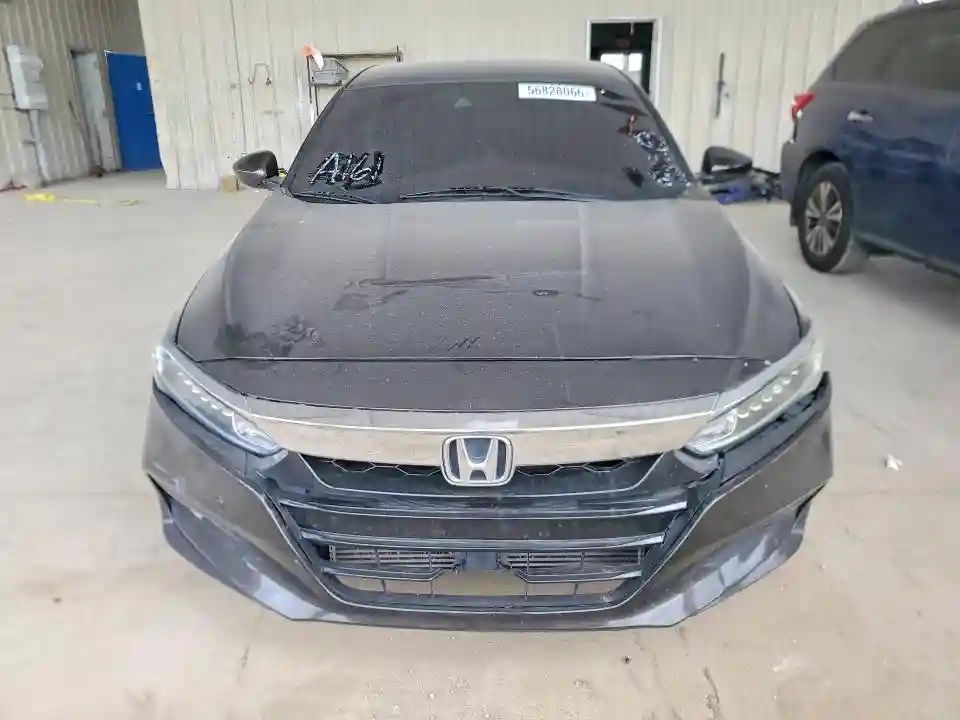 1HGCV1F14JA075141 2018 HONDA ACCORD-4