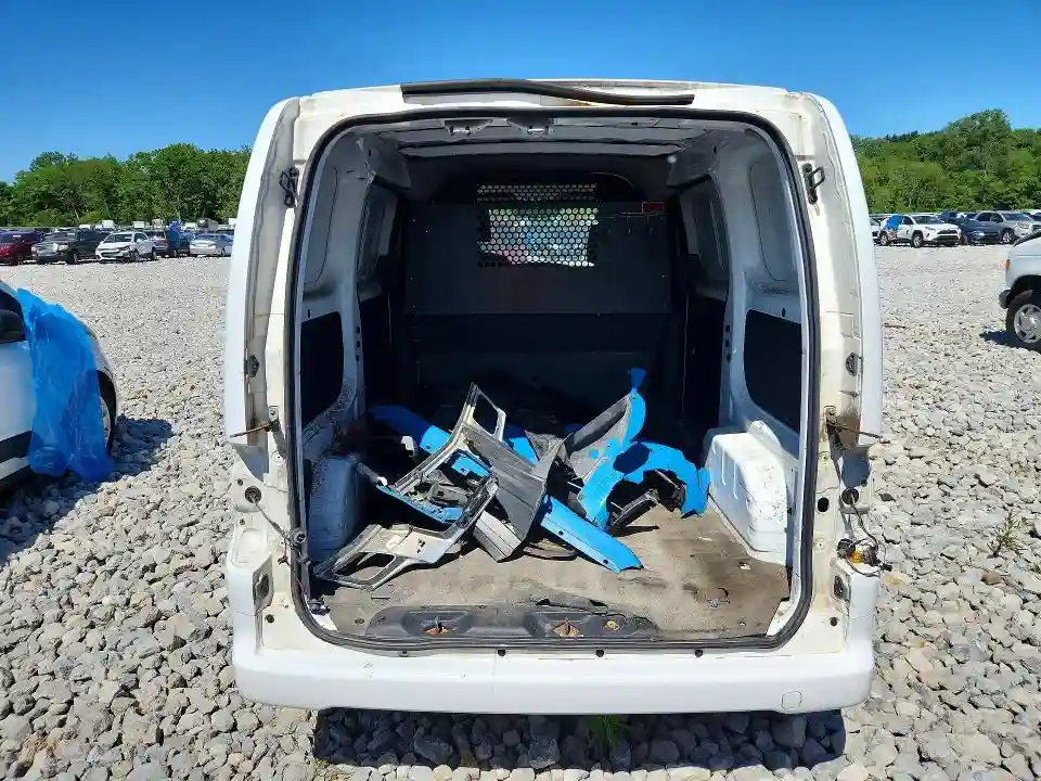 3N6CM0KNXGK697896 2016 NISSAN NV-5