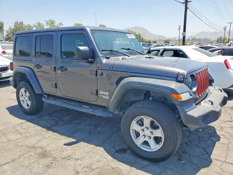 1C4HJXDNXJW145348 2018 JEEP WRANGLER-3
