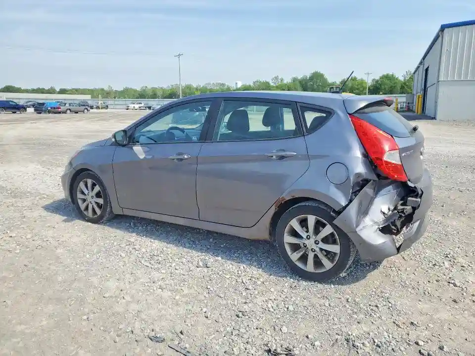 KMHCU5AE3DU138358 2013 HYUNDAI ACCENT SE-1