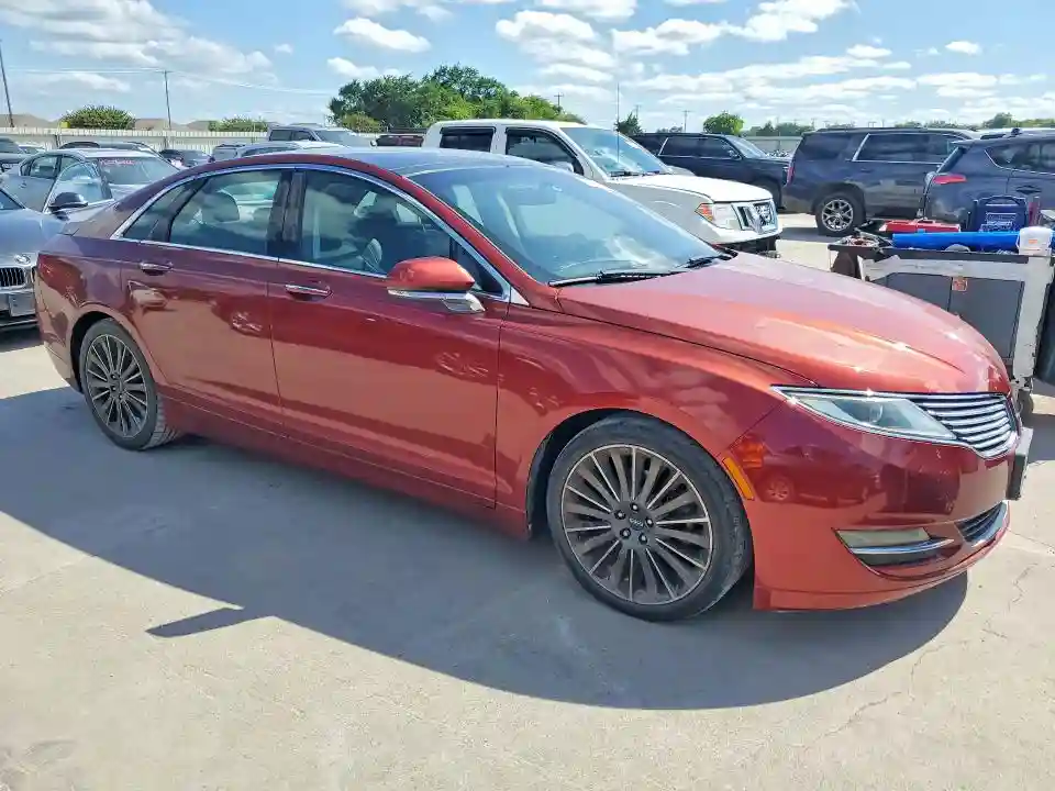 3LN6L2G90ER809034 2014 LINCOLN MKZ-3