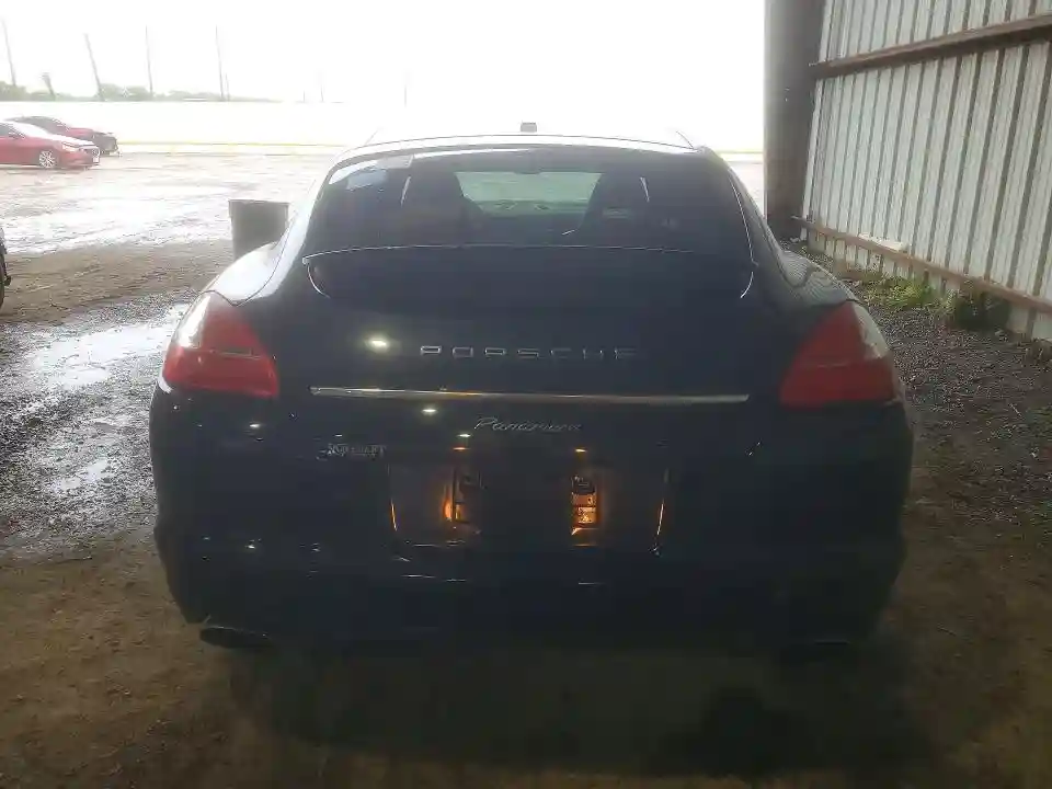 WP0AA2A71BL011244 2011 PORSCHE PANAMERA-5