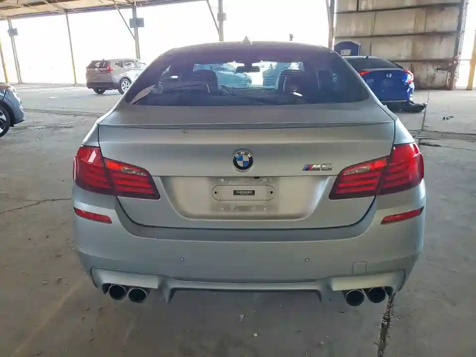 WBSFV9C51DC773824 2013 BMW M5-5
