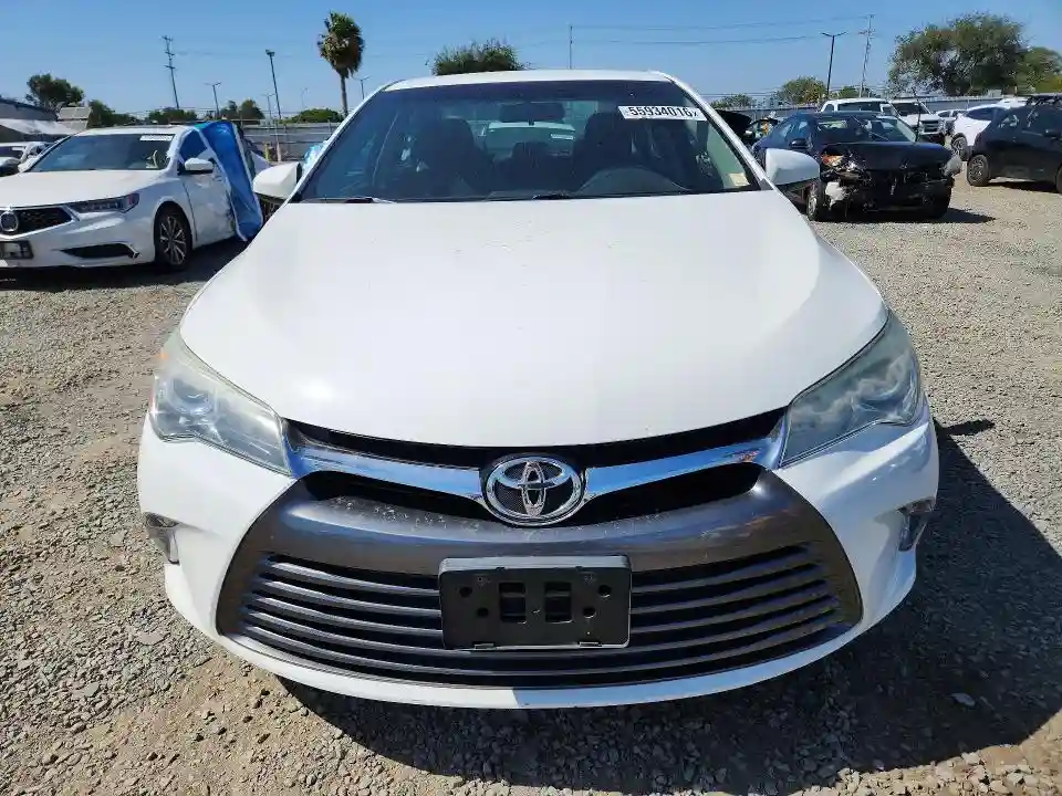 4T4BF1FK0FR471073 2015 TOYOTA CAMRY-4