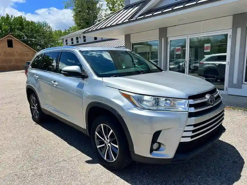 5TDKZRFH8KS566312 2019 TOYOTA HIGHLANDER-0