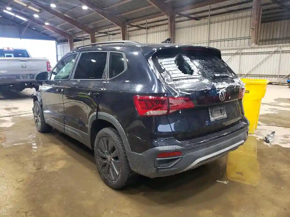 3VVCX7B25NM007449 2022 VOLKSWAGEN TAOS S-1