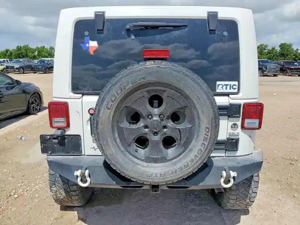 1C4HJWEG9EL322926 2014 JEEP WRANGLER-5
