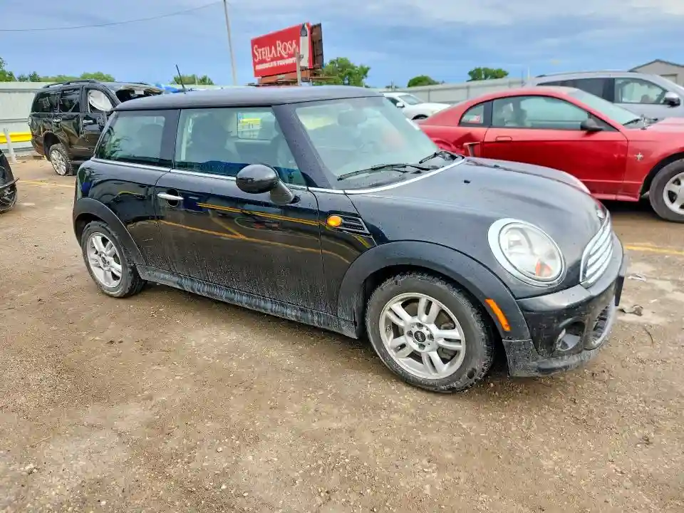 WMWSU3C56DT374118 2013 MINI COOPER-3