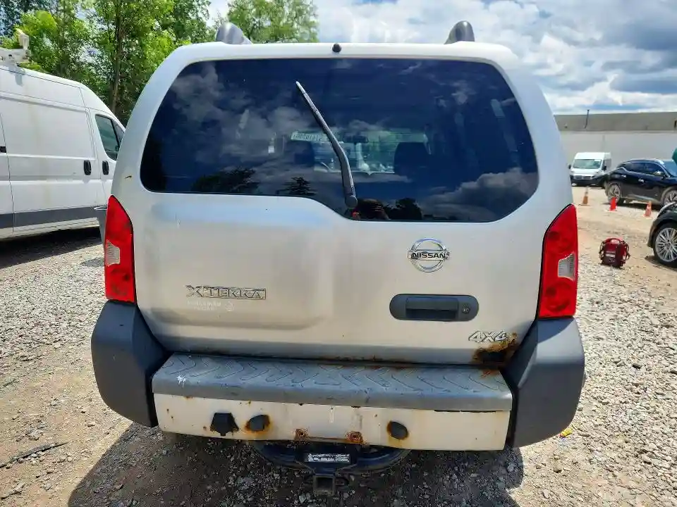 5N1AN0NW0AC517930 2010 NISSAN XTERRA-5