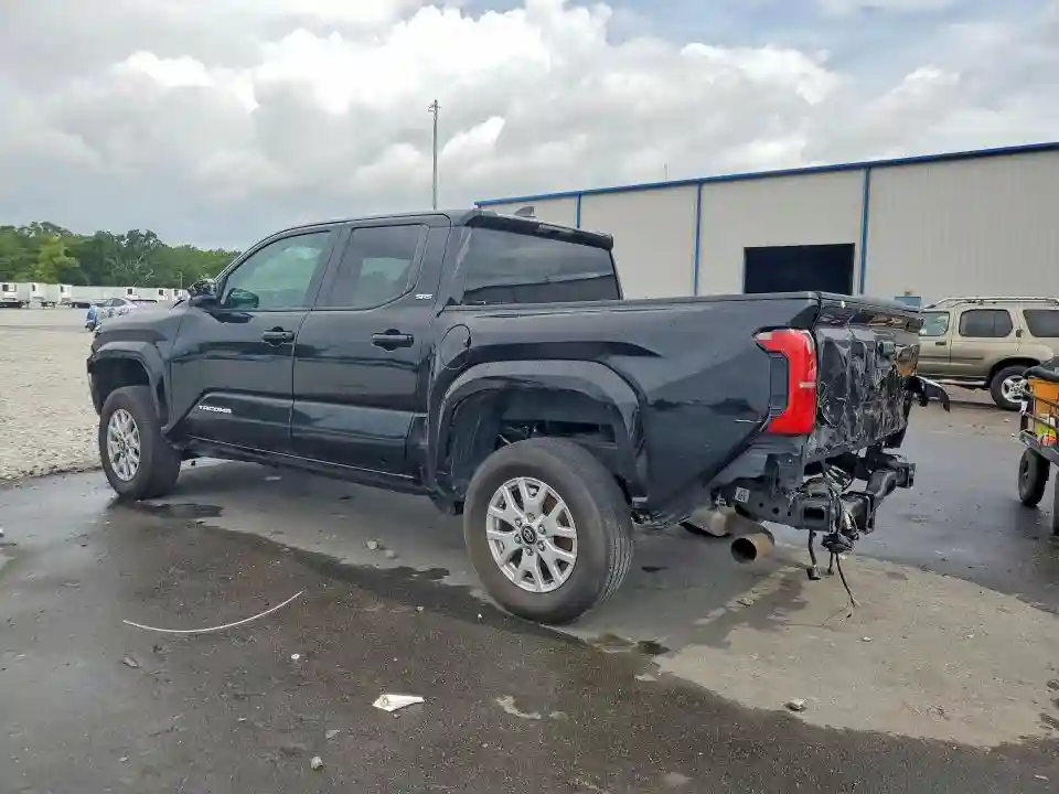 3TYKB5FN8RT001298 2024 TOYOTA TACOMA-1