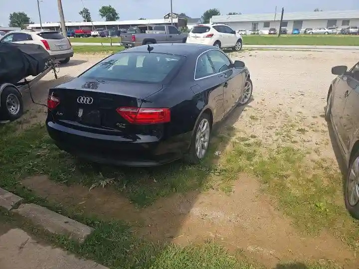 WAUCFAFR0BA026180 2011 AUDI A5-3
