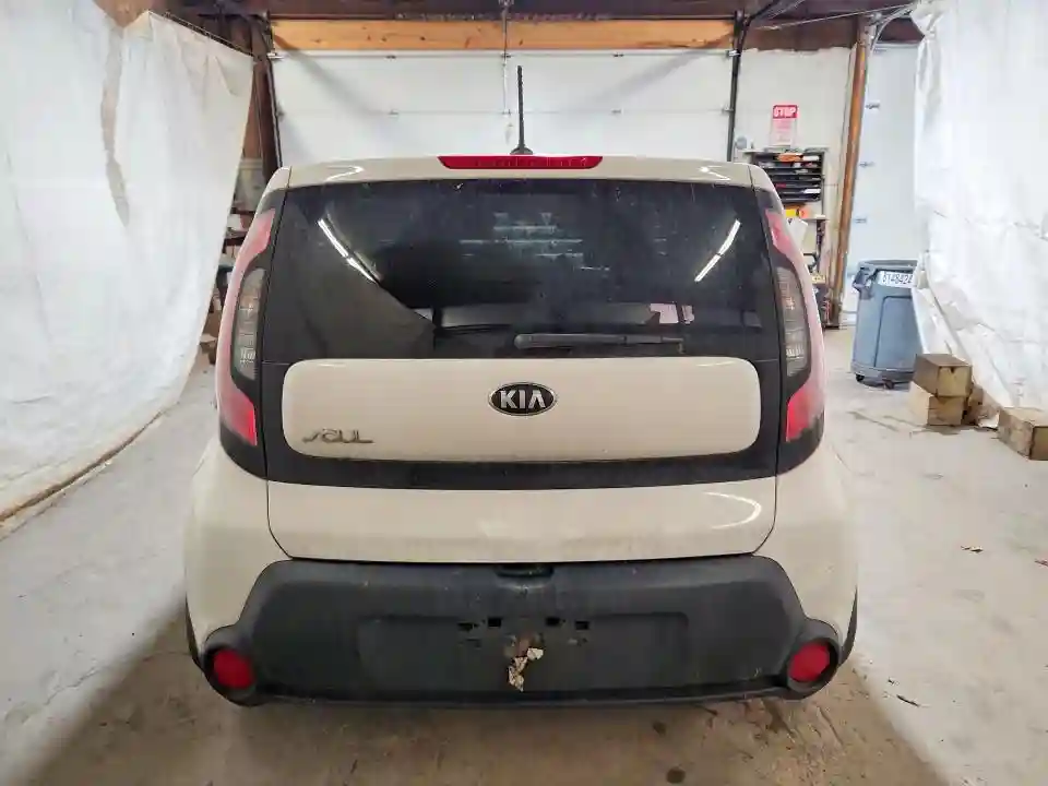 KNDJN2A27G7304963 2016 KIA SOUL BASE-5