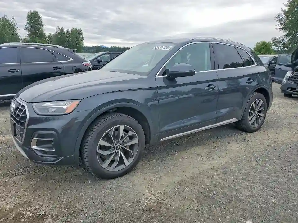 WA1BAAFY2M2072072 2021 AUDI Q5-0