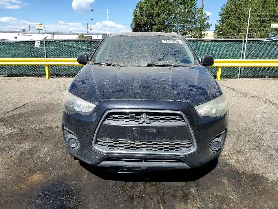 4A4AP3AU8EE009499 2014 MITSUBISHI OUTLANDER-4