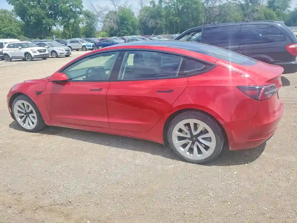 5YJ3E1EB0NF185576 2022 TESLA MODEL 3-1