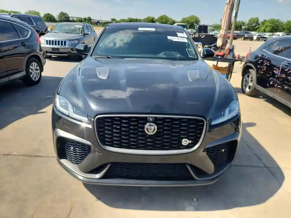 SADCZ2EE1MA668641 2021 JAGUAR F-PACE-4