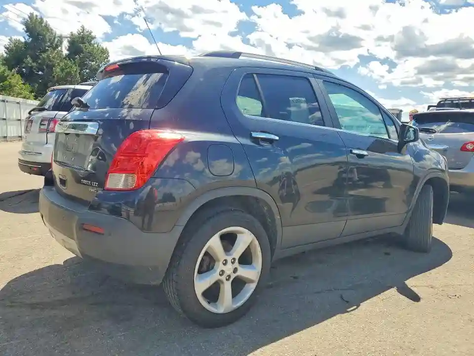 3GNCJTSB7FL230177 2015 CHEVROLET TRAX-2