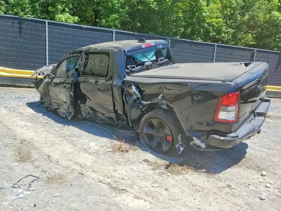 1C6SRFFT7KN900037 2019 RAM 1500-1