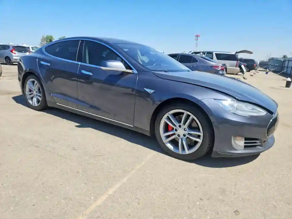 5YJSA1H12EFP60545 2014 TESLA MODEL S-3