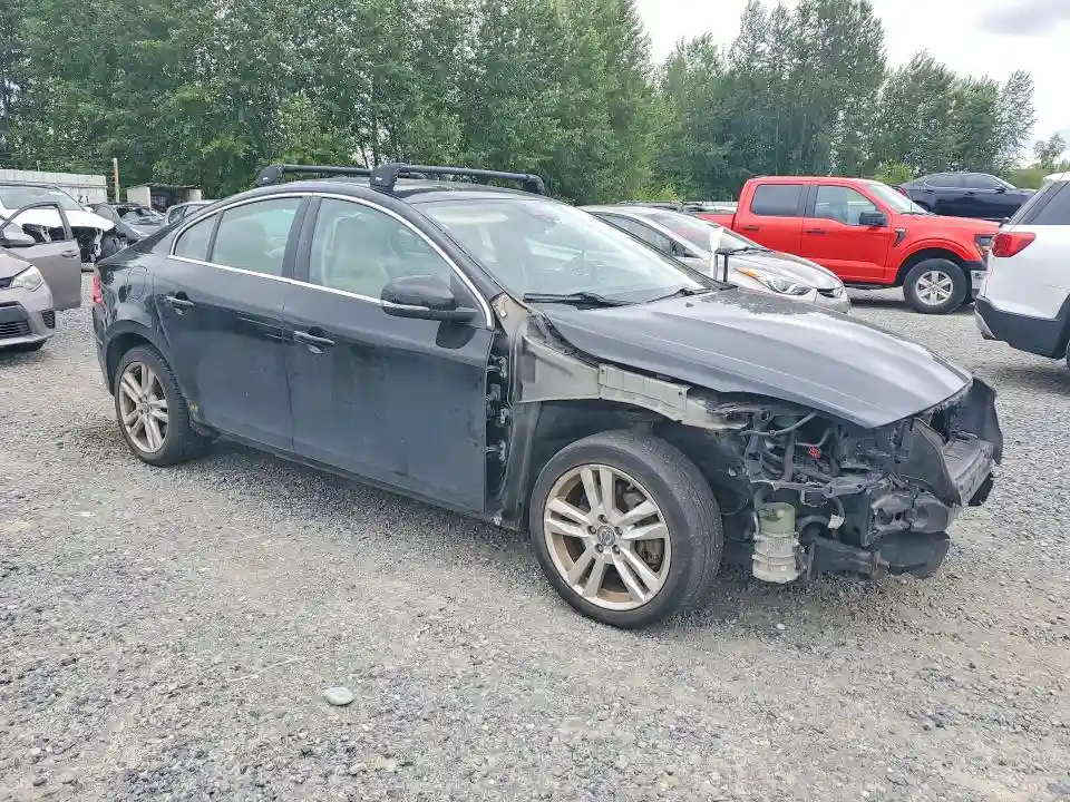 YV1612FH9D1231358 2013 VOLVO S60-3