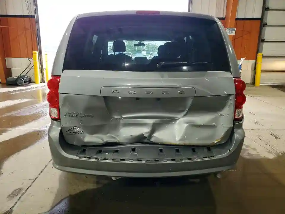 2C4RDGBG7FR622561 2015 DODGE CARAVAN-5
