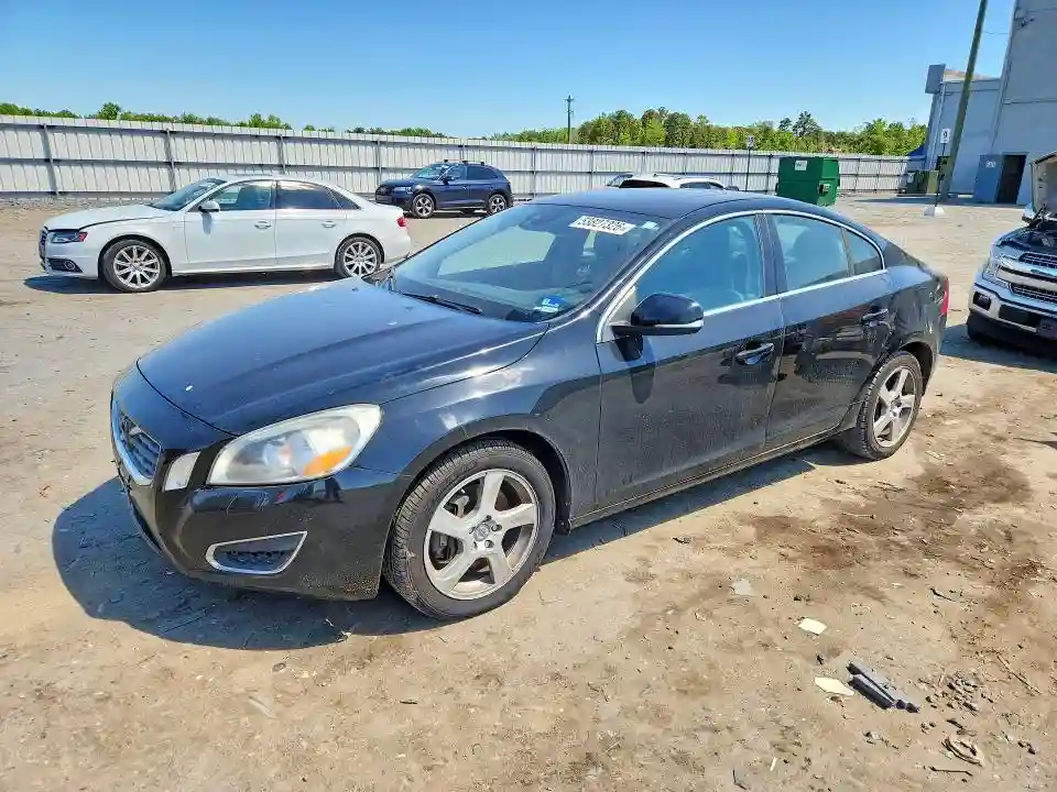 YV1612FS9D2186749 2013 VOLVO S60-0