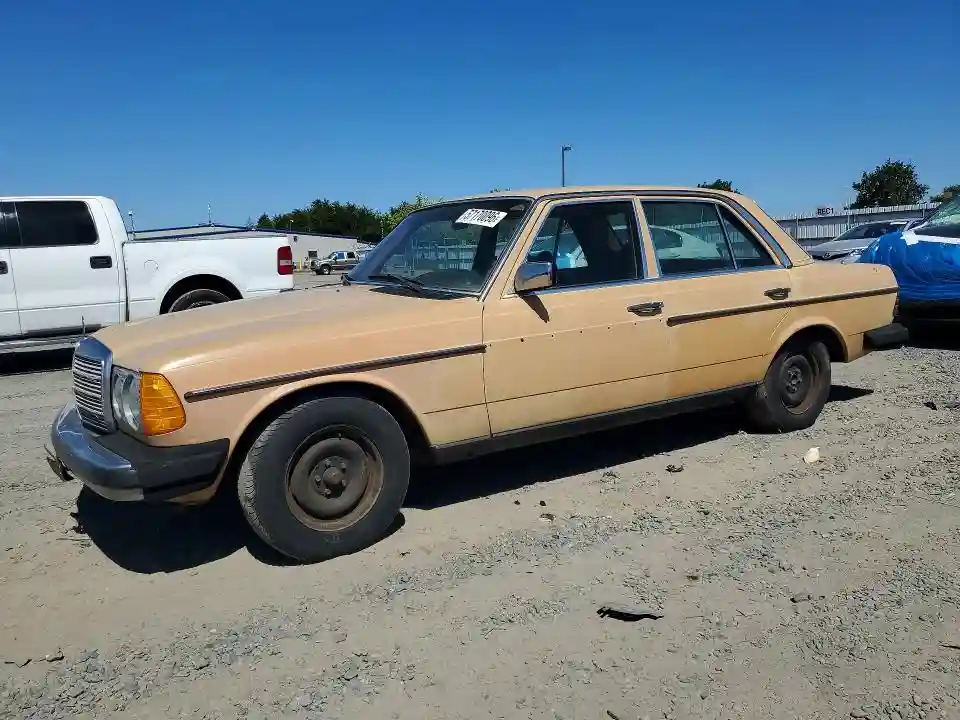 12312312046324 1977 MERZ 240-CLASS-0