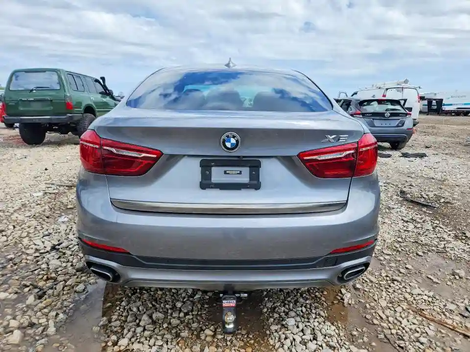 5UXKU2C50J0Z61553 2018 BMW X6-5