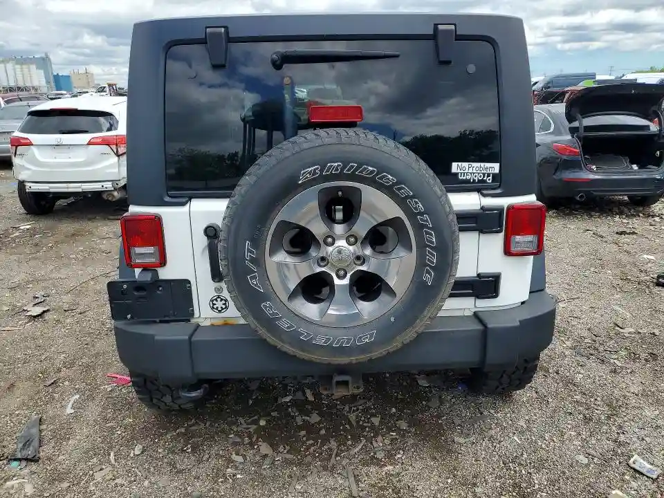 1C4BJWDG9FL528885 2015 JEEP WRANGLER-5