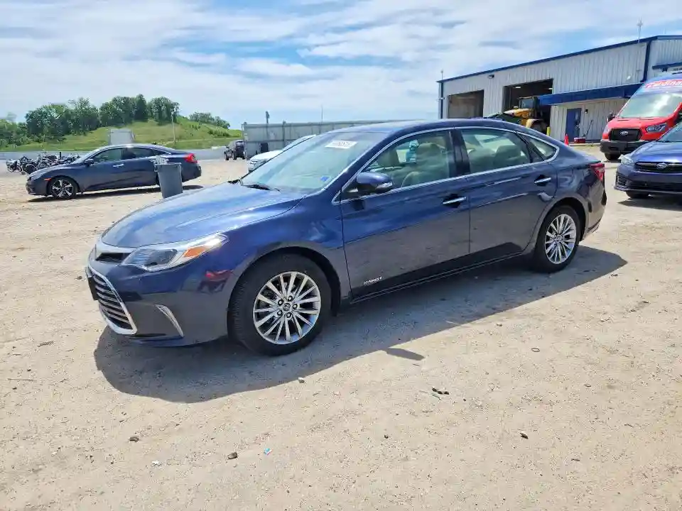 2016 TOYOTA AVALON