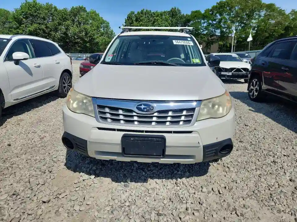JF2SHABC3BH737181 2011 SUBARU FORESTER-4