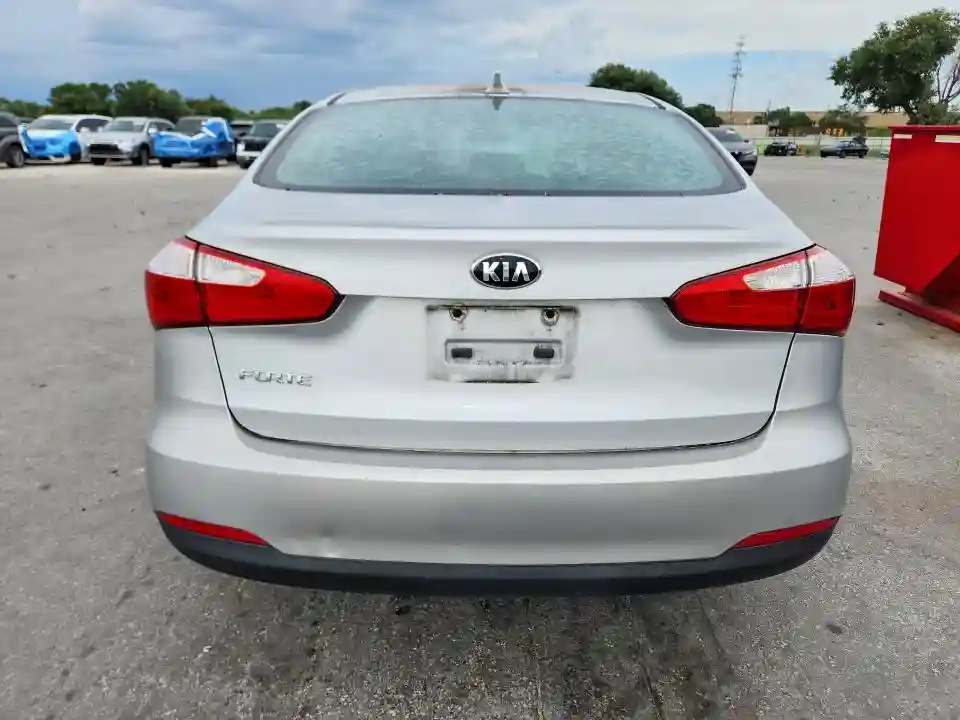 KNAFK4A60G5441863 2016 KIA FORTE-5