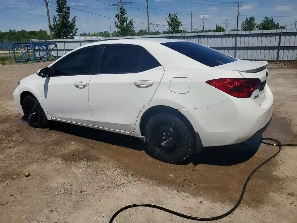 2T1BURHE6JC031004 2018 TOYOTA COROLLA-1