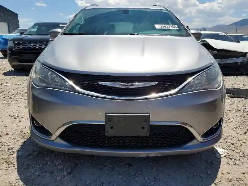 2C4RC1EG7JR330347 2018 CHRYSLER PACIFICA-1