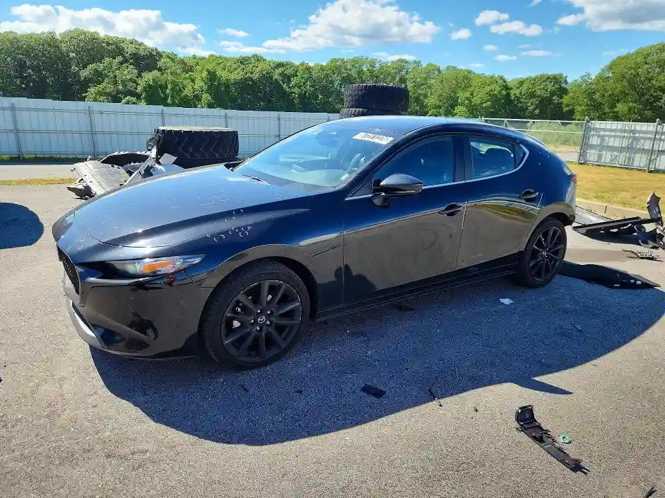 JM1BPAKM8R1722205 2024 MAZDA MAZDA3-0