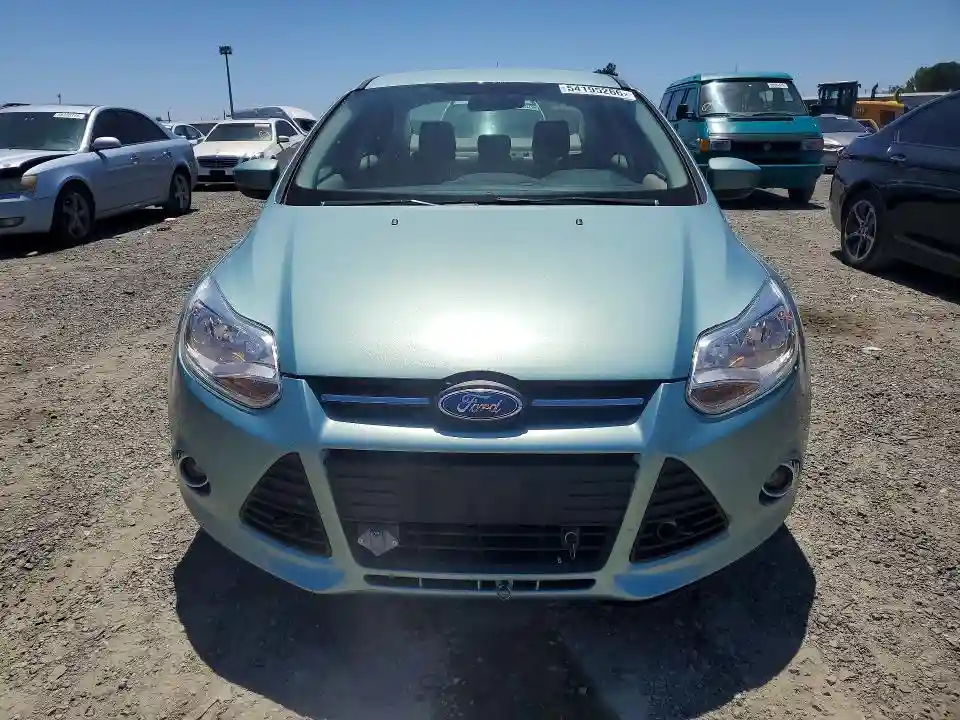 1FAHP3F23CL178258 2012 FORD FOCUS-4