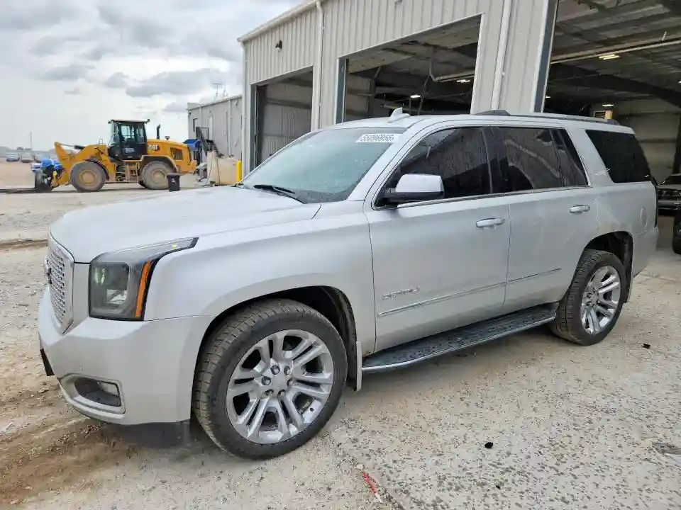 2016 GMC YUKON