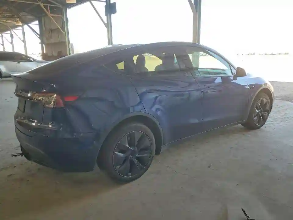 7SAYGDEE4RF168686 2024 TESLA MODEL Y-2