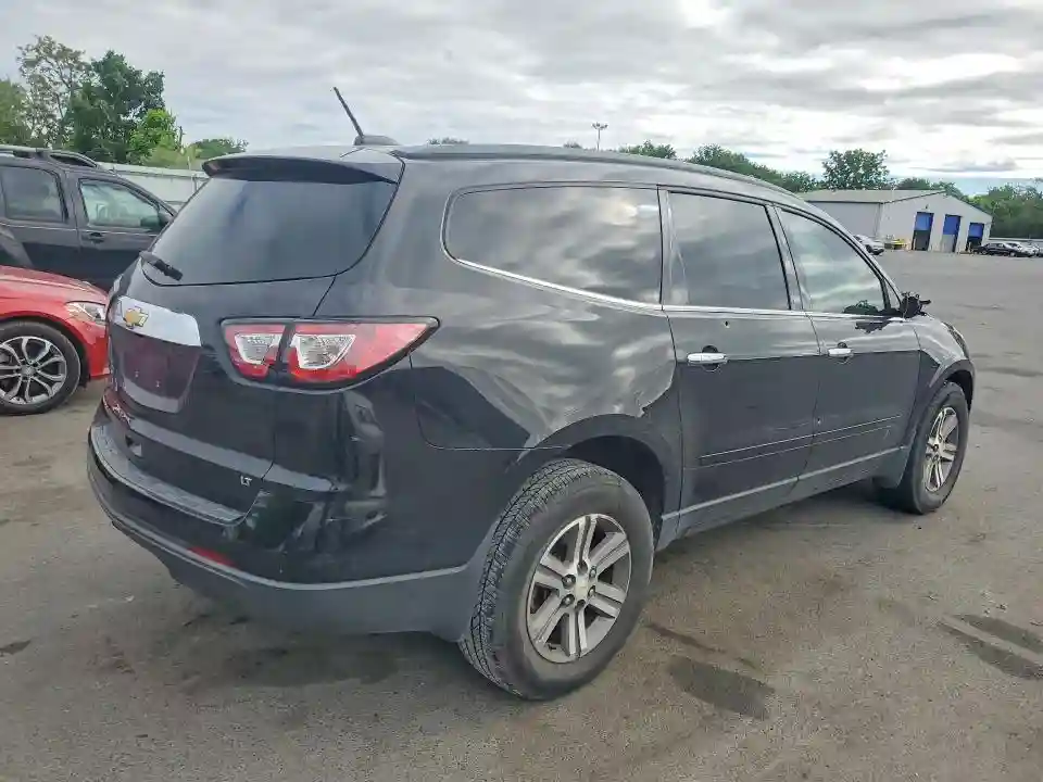 1GNKRHKD9HJ350530 2017 CHEVROLET TRAVERSE-2