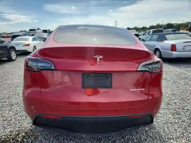 7SAYGDEE4PF630953 2023 TESLA MODEL Y-5
