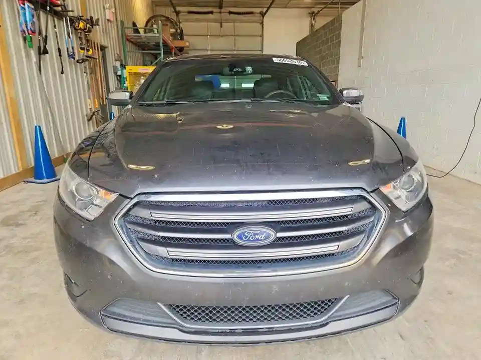 1FAHP2F80JG109824 2018 FORD TAURUS-4