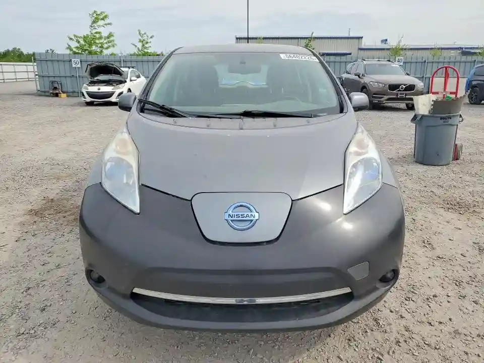 1N4AZ0CP7EC330569 2014 NISSAN LEAF-4