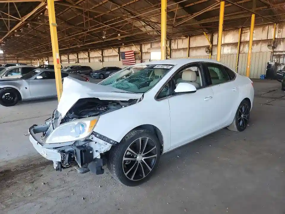 1G4PR5SK6H4112415 2017 BUICK VERANO-0