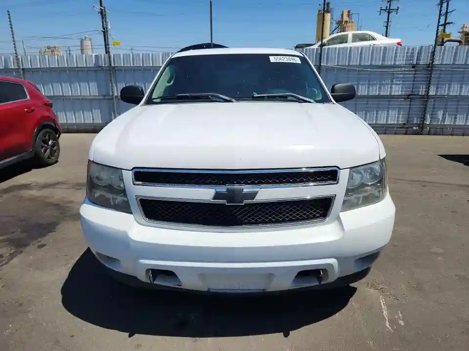 1GNLC2E02BR321763 2011 CHEVROLET TAHOE-4